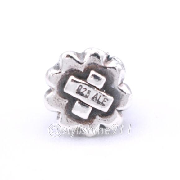 Authentic PANDORA Christmas Tree Charm - Picture 6 of 10